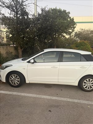יונדאי i20 2020 יד  1 