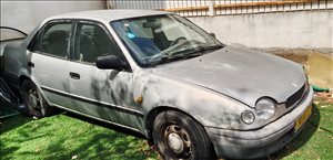 טויוטה קורולה 2000 יד2 