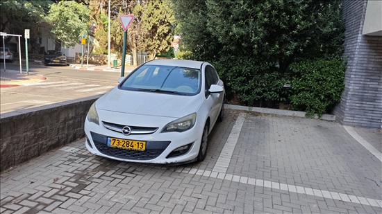 תמונה 1 ,אופל אסטרה יד 3 2012 135600 ק"מ