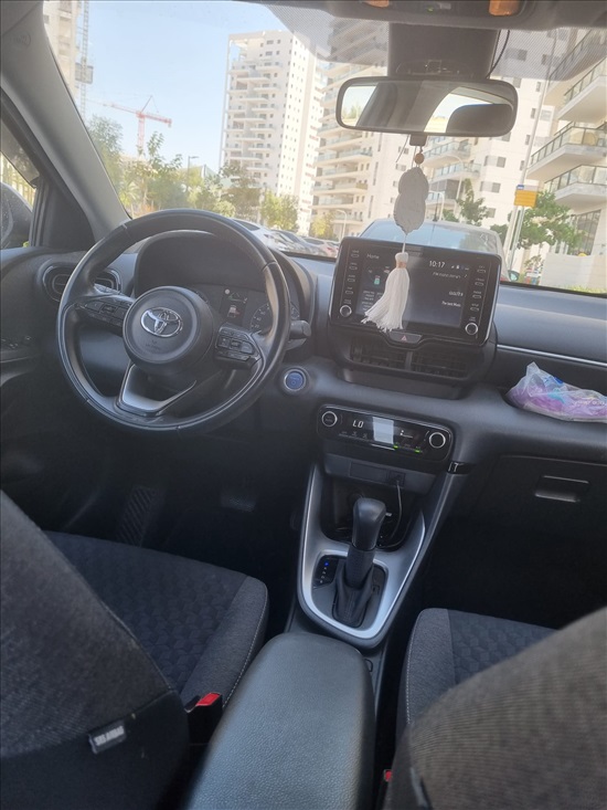 תמונה 4 ,טויוטה יאריס יד 1 2021 66000 ק"מ