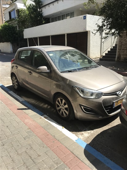 תמונה 2 ,יונדאי i20 יד 1 2013 133000 ק"מ