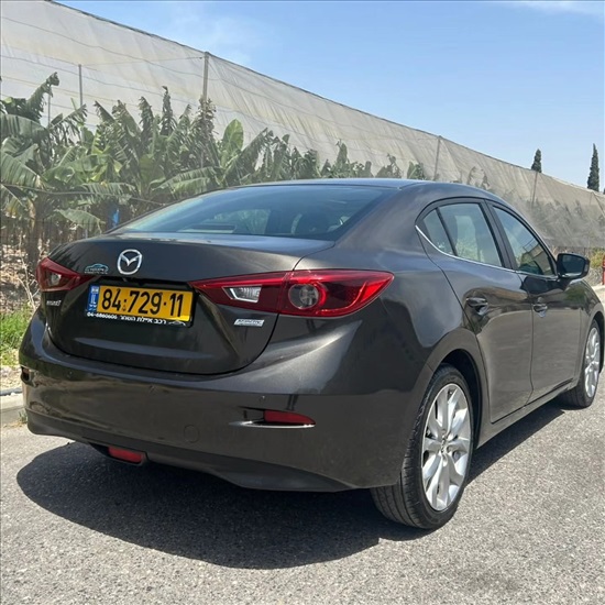 תמונה 8 ,מאזדה 3 יד 1 2014 224000 ק"מ