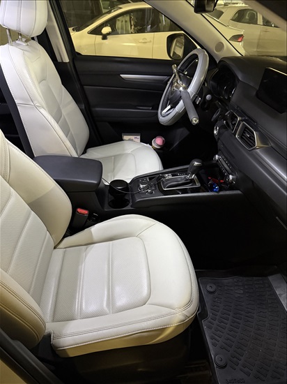 תמונה 7 ,מאזדה CX-5 יד 2 2023 32500 ק"מ