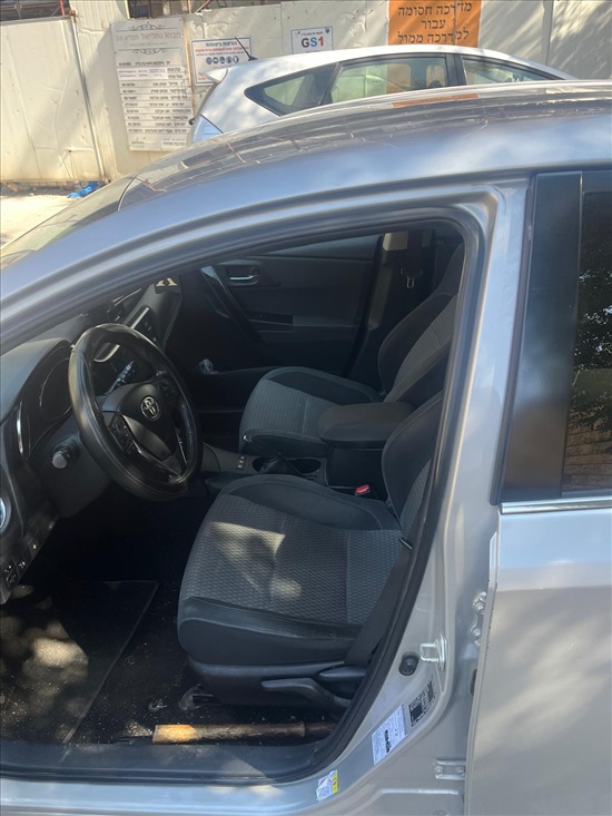 תמונה 3 ,טויוטה אוריס יד 3 2018 186000 ק"מ