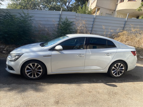 תמונה 5 ,רנו מגאן קופה / ספורט
 יד 1 2018 261000 ק"מ