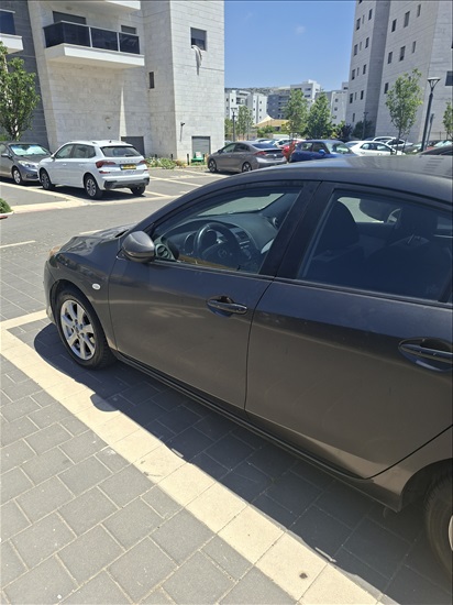 תמונה 5 ,מאזדה 3 יד 4 2009 226000 ק"מ