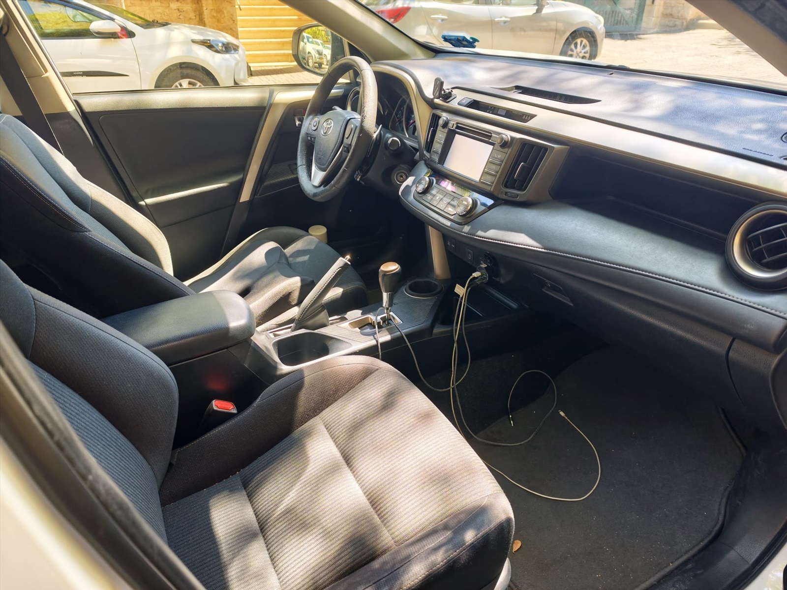 תמונה 4, טויוטה RAV4 יד 2 2015 | 220000 קמ
