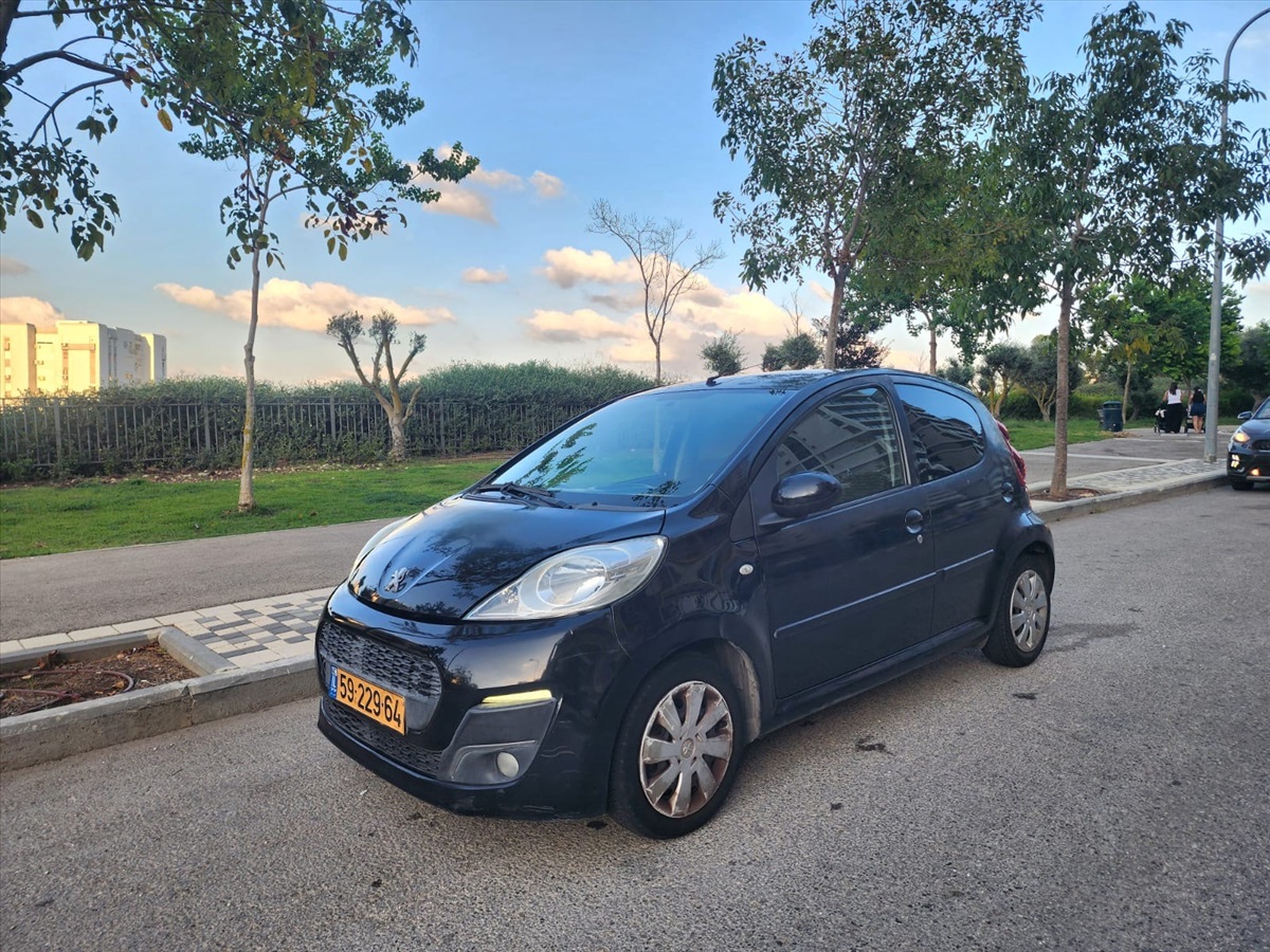 תמונה 1, פיגו 107 יד 2 2014 | 160,000 קמ