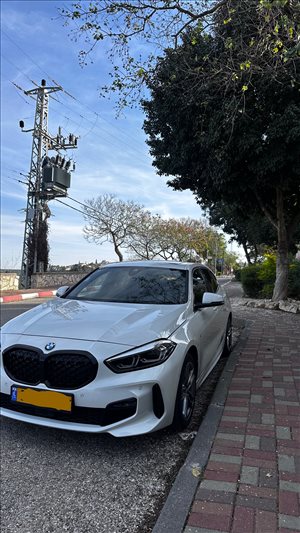 ב.מ.וו 118i 2020 יד  1 