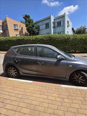 יונדאי i30 2011 יד  3 