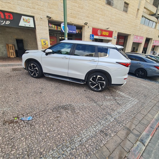 תמונה 4 ,מיצובישי אאוטלנדר יד 1 2023 44000 ק"מ