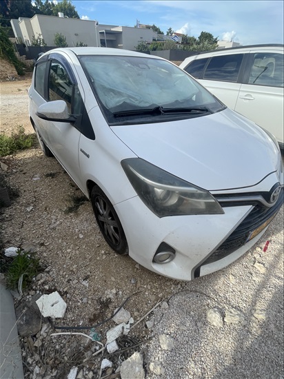 תמונה 7 ,טויוטה יאריס הייבריד יד 3 2017 205000 ק"מ