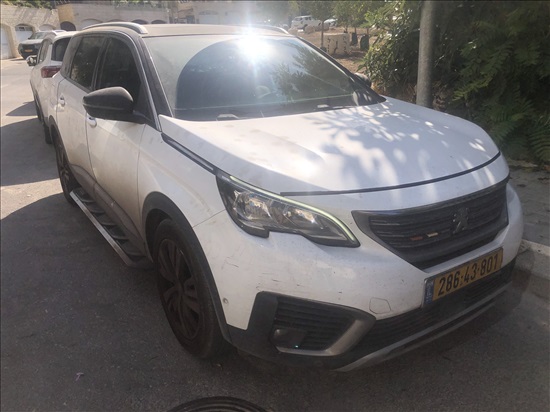 תמונה 5 ,פיג'ו
 5008 יד 2 2018 100000 ק"מ