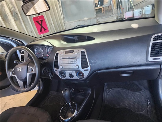 תמונה 7 ,יונדאי i20 יד 3 2012 190000 ק"מ