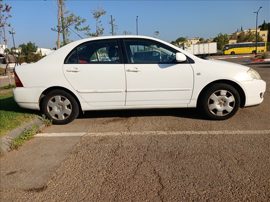 תמונה 8 ,טויוטה קורולה יד 3 2007 207000 ק"מ