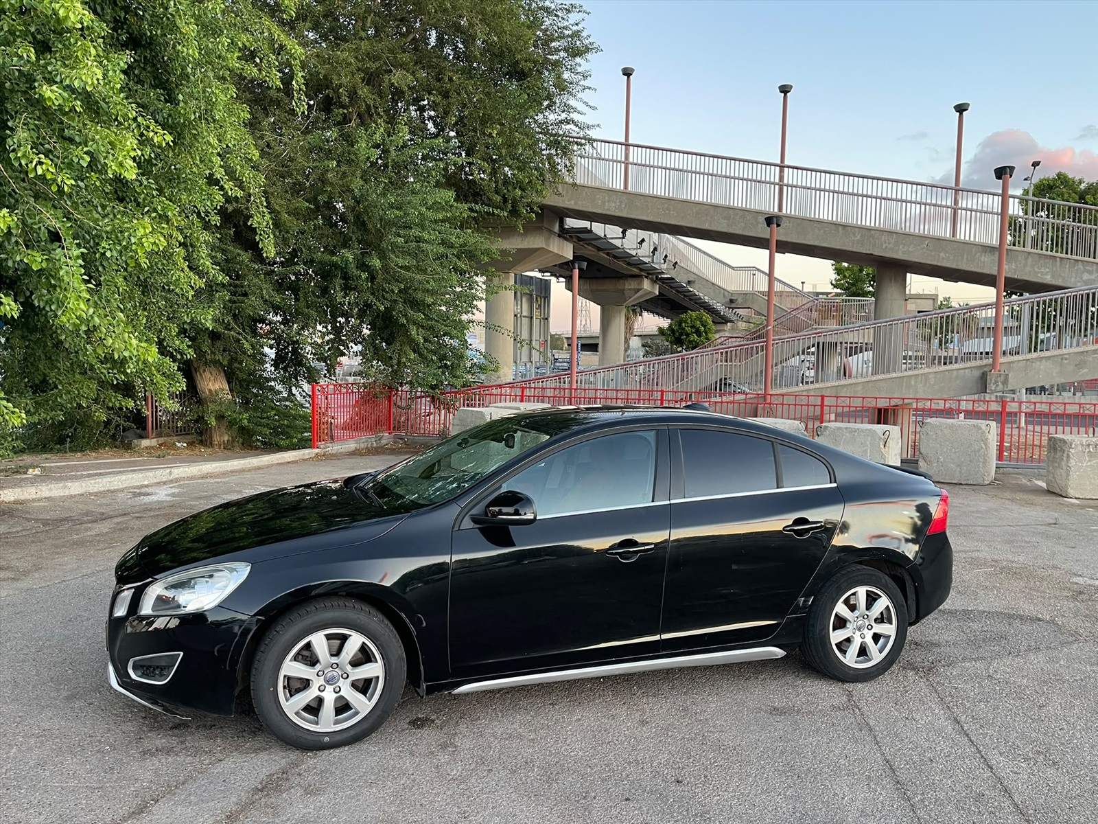 תמונה 2, וולוו S60 יד 9 2013 | 200,000 קמ