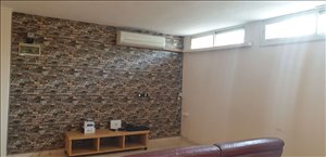 יחידת דיור להשכרה 2.5 חדרים באבן יהודה מעלה הארגמן 