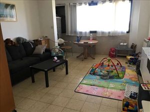 דירה להשכרה 3 חדרים בירושלים אלרואי 5 