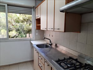 דירה להשכרה 4 חדרים בחיפה הראל 