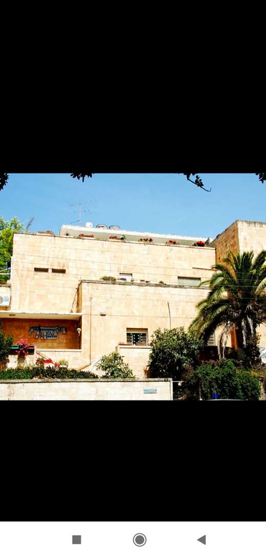 דירת גג להשכרה 3 חדרים בירושלים בן מימון רחביה