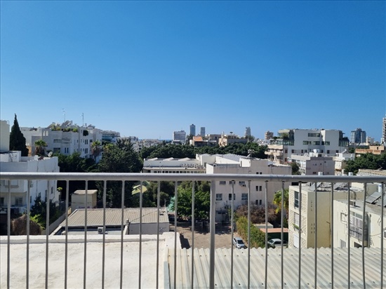 תמונה 4 ,דופלקס 4 חדרים להשכרה בתל אביב יפו ביל''ו לב העיר