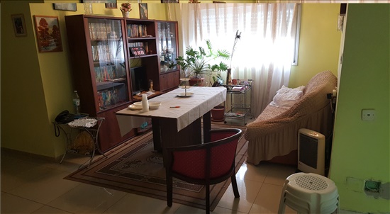 דירה להשכרה 3 חדרים בחיפה שלום שבזי נווה פז 