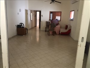 דירה להשכרה 3 חדרים בנתניה אוסישקין 