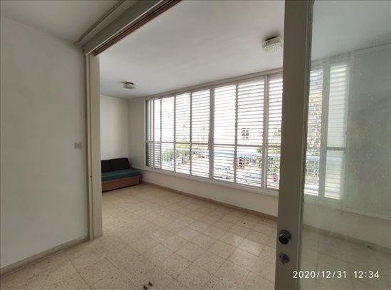 דירה להשכרה 4.5 חדרים בנתניה דיזנגוף מרכז 