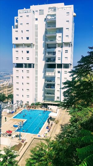 דירה להשכרה 4 חדרים בחיפה חנה סנש 