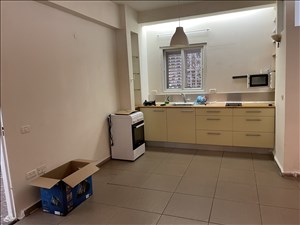 דירה להשכרה 3.5 חדרים בתל אביב יפו בארי ככר המדינה 