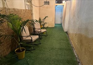 דירה להשכרה 4 חדרים בתל אביב יפו ביאליק לב העיר 