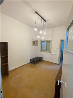 דירה להשכרה 2.5 חדרים בחיפה יוס(הגדם) 