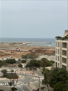 דירה להשכרה 5 חדרים בתל אביב  שטריכמן הגוש הגדול 