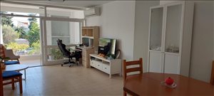 דירה להשכרה 4.5 חדרים בהרצליה א.ז. זיסו 