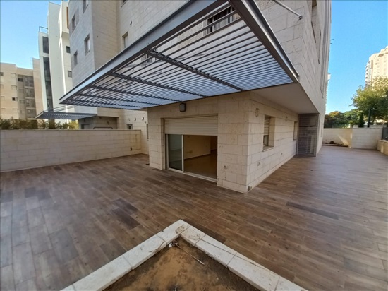 תמונה 1, דירת גן 4 חדרים להשכרה ברמת השרון, השפלה, אלון