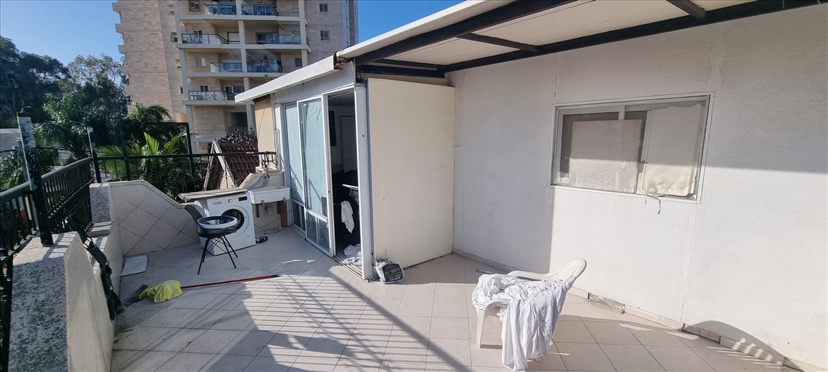 תמונה 1, דירת גג 5 חדרים להשכרה ברמת גן, מלכי צדק 22, רמת השקמה