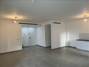 דירה להשכרה 5 חדרים בבאר יעקב דגן  אקליפטוס 