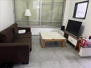 דירה להשכרה 3 חדרים בקרית ביאליק דרך עכו חיפה 