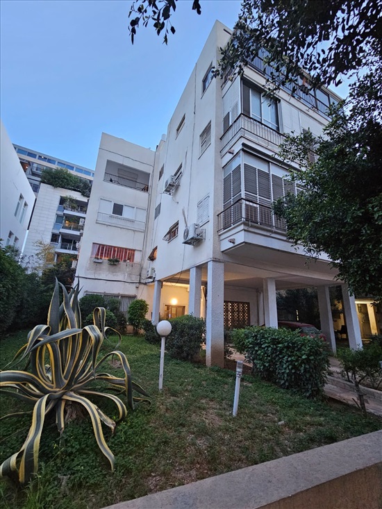 תמונה 1 ,דירה 2.5 חדרים להשכרה בתל אביב יפו ארלוזרוב ליד אבן גבירול 