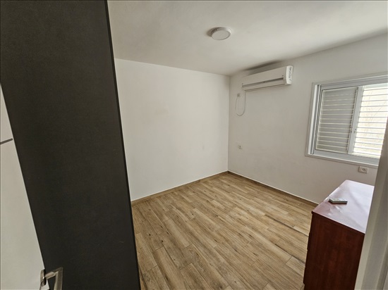 תמונה 2 ,יחידת דיור 2.5 חדרים להשכרה באריאל שניר 