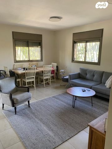 תמונה 3, דירה 4 חדרים להשכרה בתל אביב יפו, הרב יוסף צוברי, נווה חן