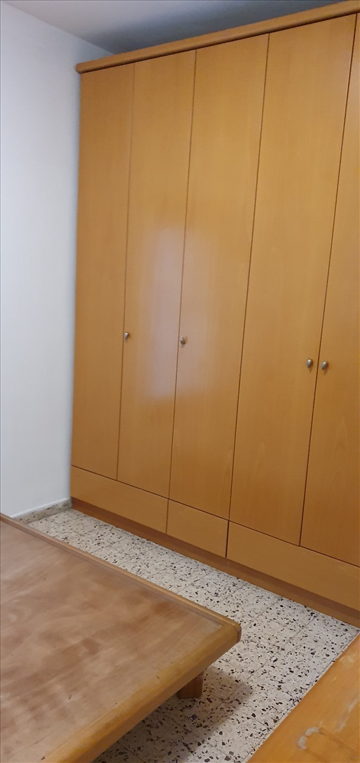 חדר שינה צד שני