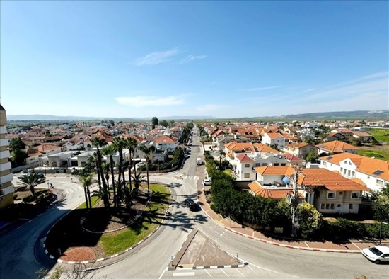 תמונה 3, דירה 4.5 חדרים להשכרה בעפולה, אורנים, מערבית