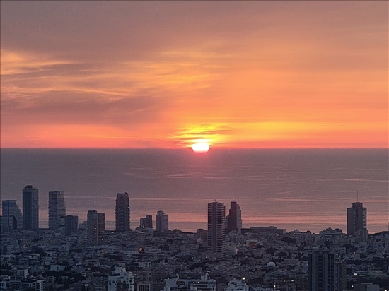 תמונה 3 ,דירה 3.5 חדרים להשכרה ברמת גן, ז'בוטינסקי, בורסה