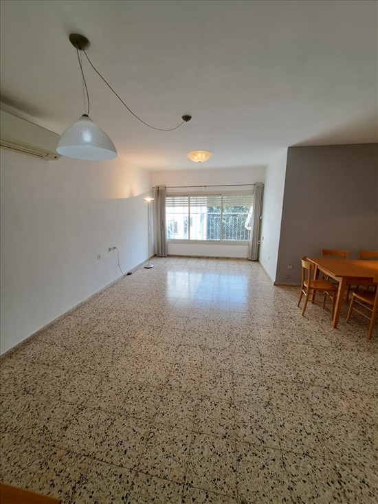 תמונה 1, דירה 4 חדרים להשכרה בכפר סבא, אברהם קרן, מרכז
