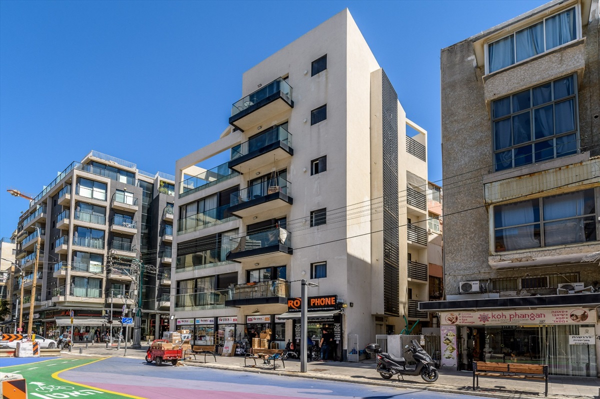 תמונה 1, דירה 3 חדרים להשכרה בTel Aviv-Yafo, Ben Yehuda St, Lev HaIr