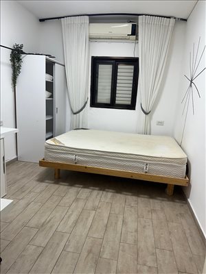 דירה להשכרה 5 חדרים ברמת גן טרומן 