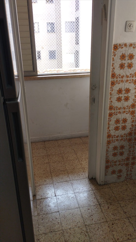 תמונה 3, דירה 4 חדרים להשכרה בכפר סבא, רוטשילד 36
