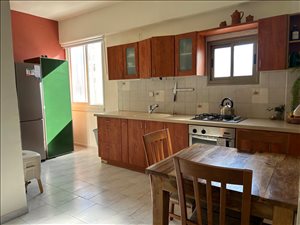 דירה להשכרה 2 חדרים ברמת גן עוזיאל קירית בורוכוב 