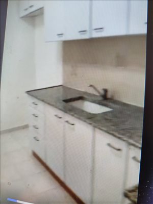 דירה להשכרה 3 חדרים בחולון קדושי קהיר  נאות קחל 